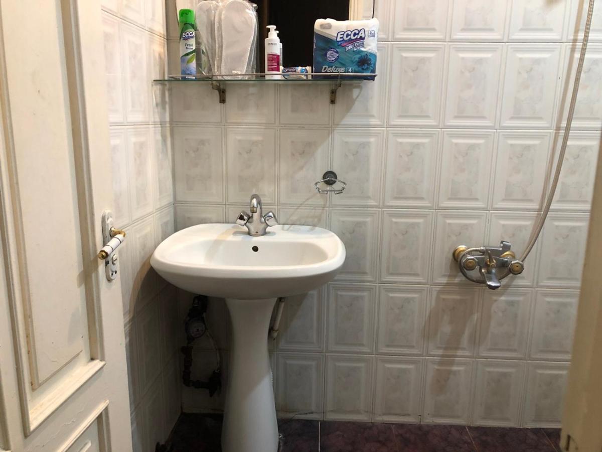 Квартира В Самом Центре Еревана Apartment Luaran gambar